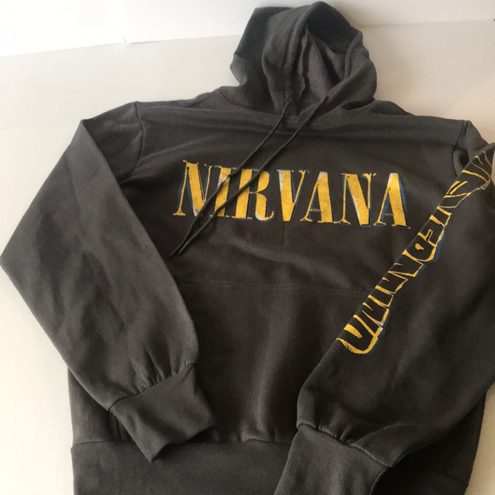 NWOT dark gray lightweight Nirvana hoodie Mens small